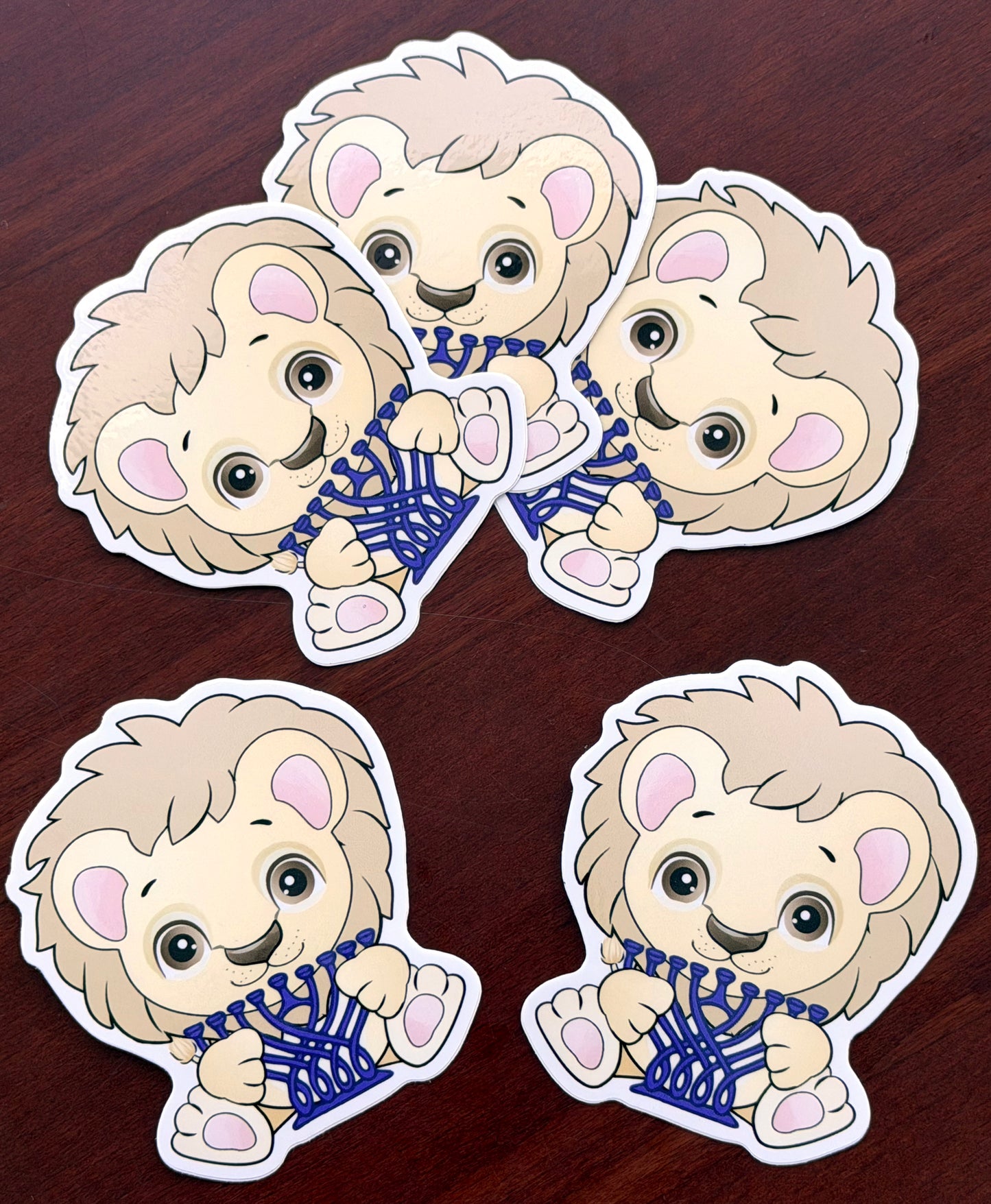 Sticker: Lion with menorah